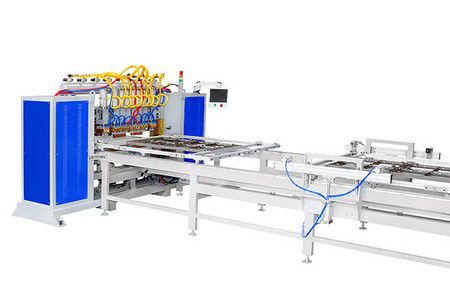 Multi-head welding machine
