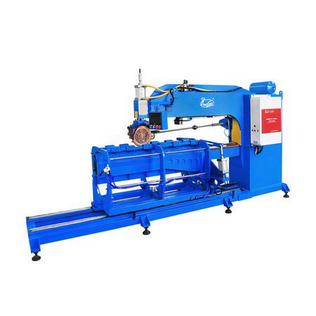 Truck fuel tank longitudinal seam welder