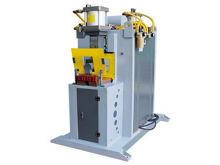 Non-stick pan handle welding machine