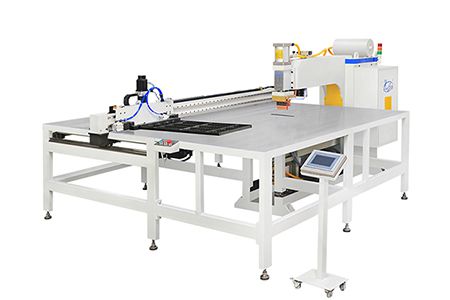 Automatic wire mesh panel welding machine