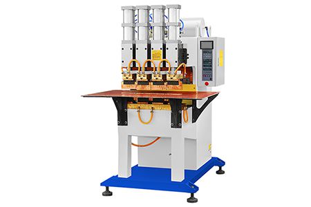 Automatic wire mesh panel welding machine